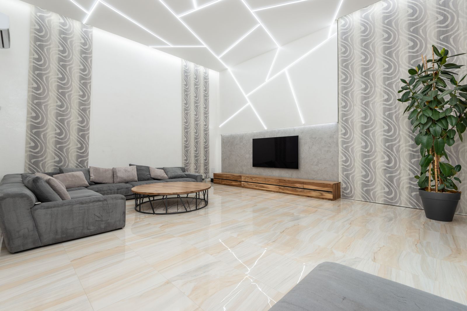 Wabash Apartment